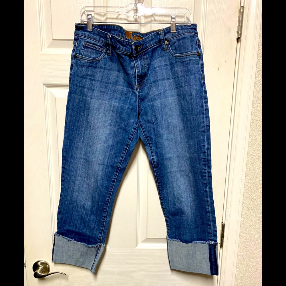 🌸KUT from the Kloth Size 12 crop jeans🌸